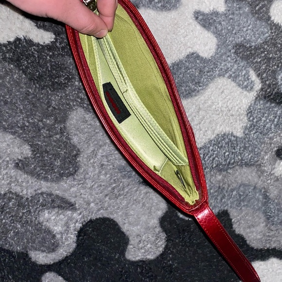 HOBO international bow wristlet - Picture 10 of 10